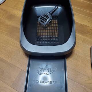 猫　システムトイレ　中古品
