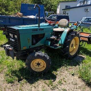 値下げシバウラトラクター4 WD ディーゼル