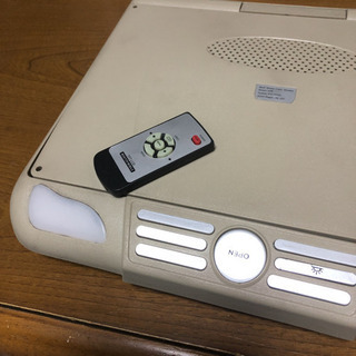 フリップダウンモニターの画像