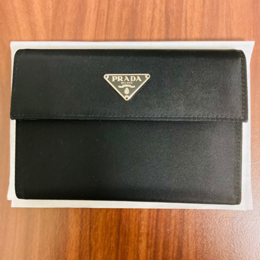 [新品未使用] ★PRADA プラダ 財布 高級感