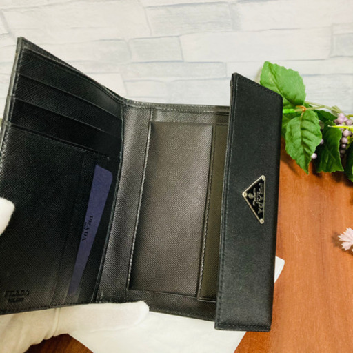 [新品未使用] ★PRADA プラダ 財布 高級感