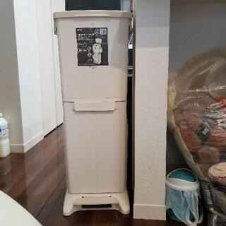 ゴミ箱　分別　ペダル