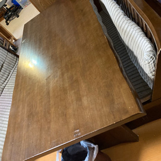 年季の入ったダイニングテーブルセット（引き取り限定