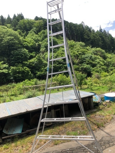 市内配送無料　オールアルミ　三脚　3300