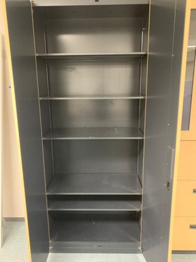イトーキ書庫③