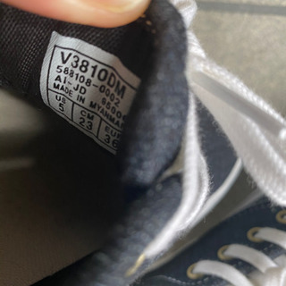 VANS スニーカー 23センチの画像