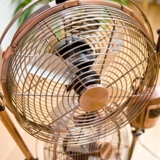 三連扇風機