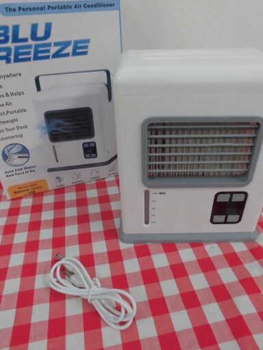 ★ミニクーラー　BLU BREEZE　ポータブル冷風扇　USB＆電池★