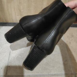 GU ショートブーツ 黒 Lの画像