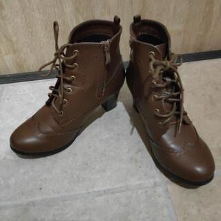 ショートブーツ レースアップブーツ 茶色 3Lの画像