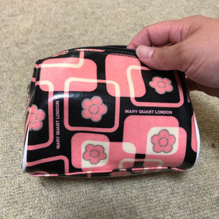 MARY QUANT メイクポーチ