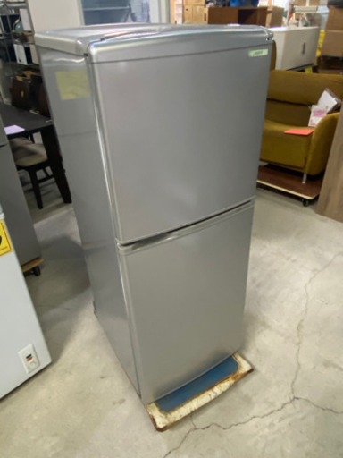 売り切れ御免!!超激安2ドア冷蔵庫!!AQUA ノンフロン冷凍冷蔵庫 AQR-141A
