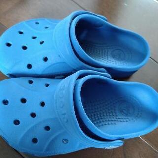 クロックスcrocs　サンダル　17.5cm 18cmくらい青