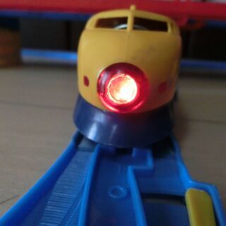 商談中⑱　Wループ、大鉄橋、トンネル、踏切、転車台、車両4編成付　プラレールの画像