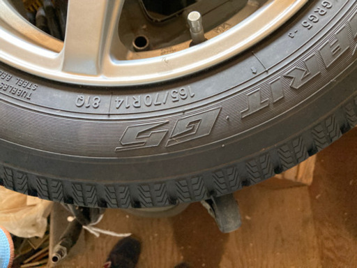 日産マーチ使用していた冬タイヤです！