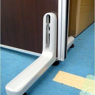 札幌 大型パーテーション 3枚組 一枚幅120×高さ180㎝ アルミ 木目調 事務所 会社 衝立 間仕切り オフィス用 パーティション 本郷通店