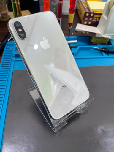 【売却済み】iPhone X　シルバー64GB SIMフリー【バッテリー新品】