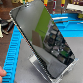 【売却済み】iPhone X　シルバー64GB SIMフリー【バッテリー新品】の画像