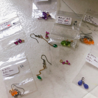 ハンドメイド ピアス 