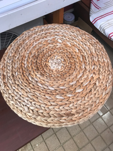イケア アルセーダ籐スツール