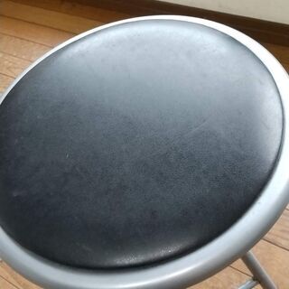 【あげます】折り畳み式スツールの画像