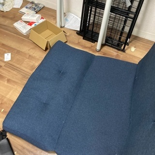8日現地引き取り！折り畳みソファベッドの画像