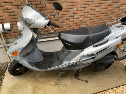 スズキ　ヴェクスター125