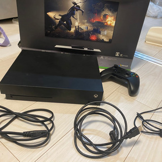XBOX ONE X+コントローラー2個の画像