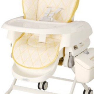 コンビ　ネムリラオートスウィング