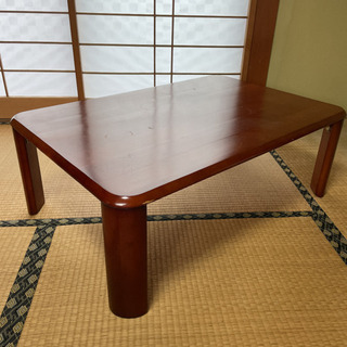 折り畳みテーブルの画像