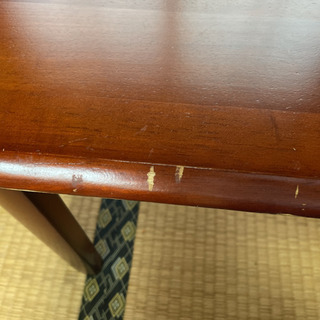 折り畳みテーブルの画像