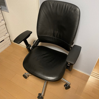 Steelcase(スチールケース)Leap(リープ)V2フル装...