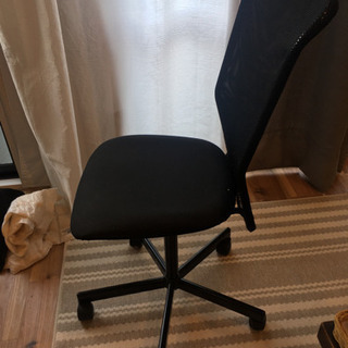 【再値下げ】IKEAオフィスチェアーの画像