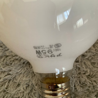 電球　95w 4個の画像