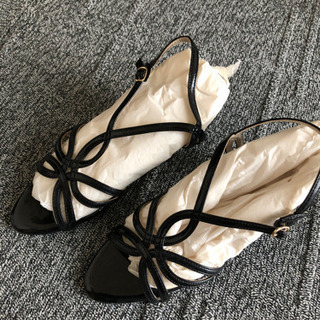 サンダル　　23.5       新品の画像