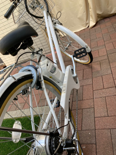 購入者決定しました　ほぼ新品　電動自転車　DACT266 パールホワイト
