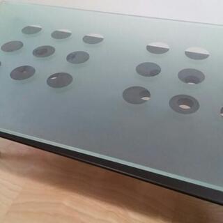 ☆引き取り限定0円☆ガラスローテーブルの画像