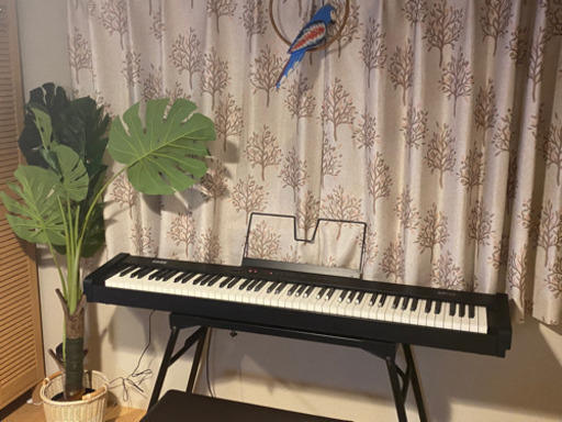 (値下げしました！)電子ピアノ　KORG SP100 ブラック