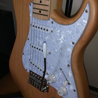 K.Garage（K.ガレージ）　TRADITIONAL SERIES ストラトタイプ　ナチュラル　KST-200/ASHの画像