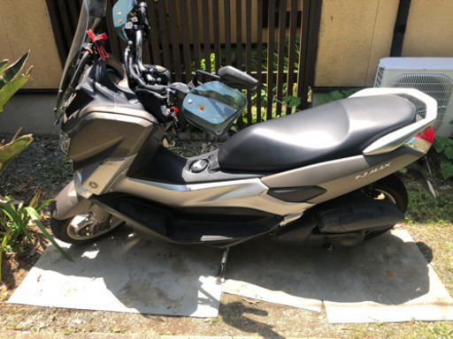 バイク NMAX125
