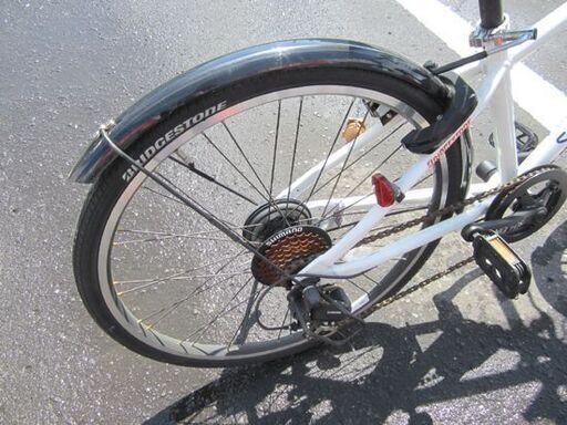 ☆24インチ ブリヂストン 自転車 SHL474  外装7段変速 女の子向け オーロラホワイト カゴ付き カギ付き ライト付き 札幌 