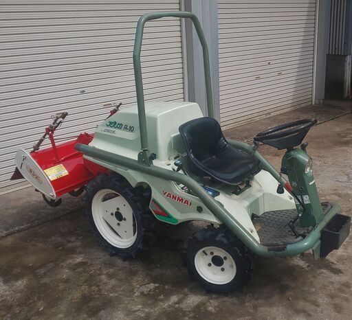 お問い合わせお待ちしております　鹿児島発　ヤンマー1０馬力ディーゼルエンジントラクターA-10D　バッテリー新品交換済み
