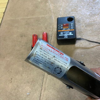  中古品 EZ-3651 充電 コーキングガン プロ用 充電器 バッテリー2個付きの画像