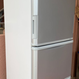 【値下げしました】冷凍冷蔵庫 両開き SHARP SJ-W352E 2019 説明書 掃除済み シルバー
