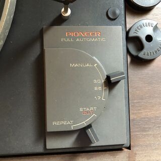 レコードプレーヤーの画像