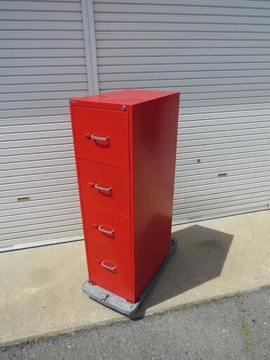 山口)下松市より　キャビネット(赤)40cm×61.8cm×133.5cm　BIZHF08H