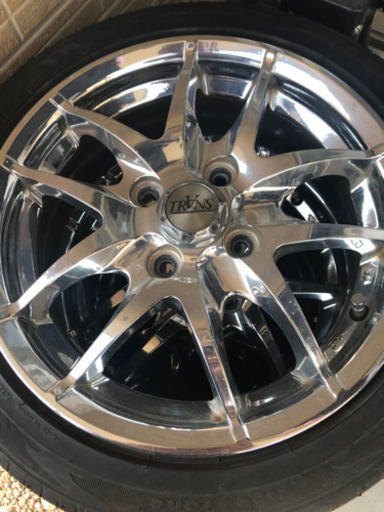 タイヤ4本（ホイールもセットです）