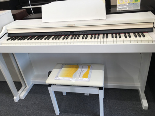 サマーセール！開催！　今だけ表示価格より5000円引き！ 8月7日～8月22日まで★i300 Roland RP-501R-WHS 2017年製　電子ピアノ　ローランド