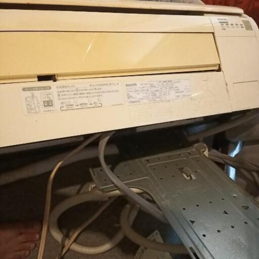 サンヨー　エアコン　100v