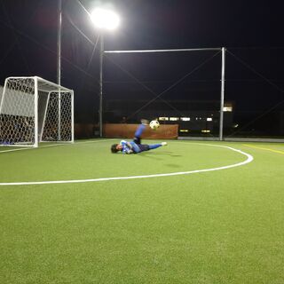 ★東松戸駅近く★【ジュニアサッカースクール】５月OPENの新しいフットサル場でサッカースクールの画像